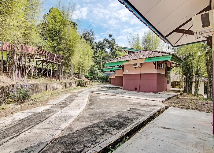 Oyo 92331 Rindu Sempadan Cottage Near Taman Wisata Rindu Sempadan